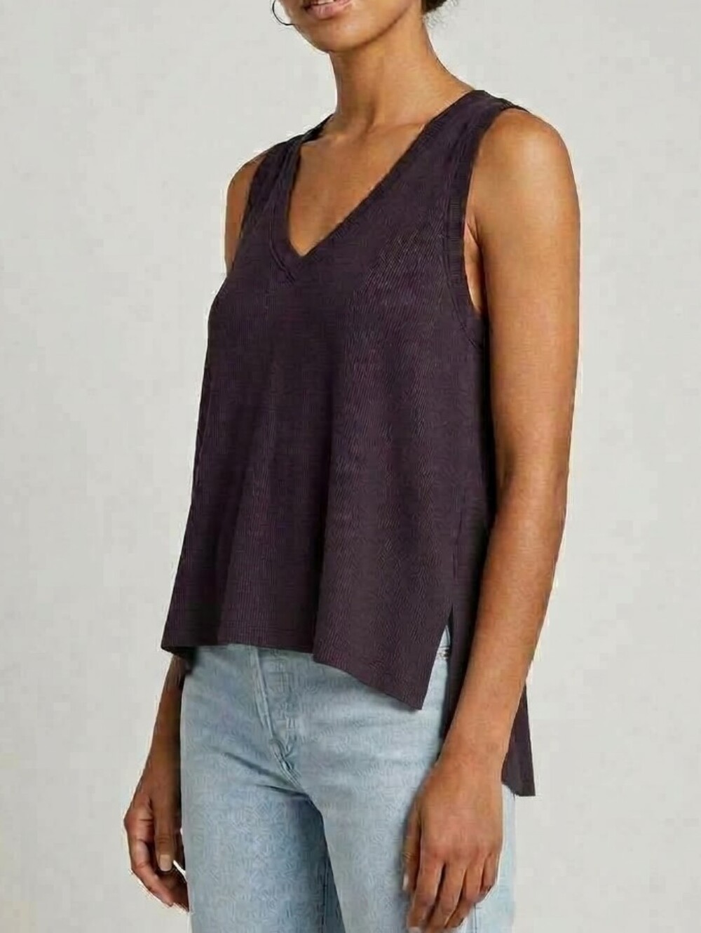 Express Split Hem Tank